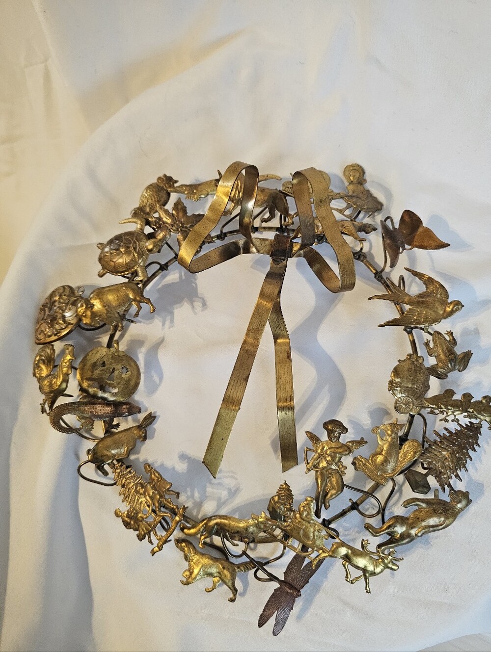 Dresden Petite Brass All Season Holiday Animal Wreath Vintage 25 Pieces Charming